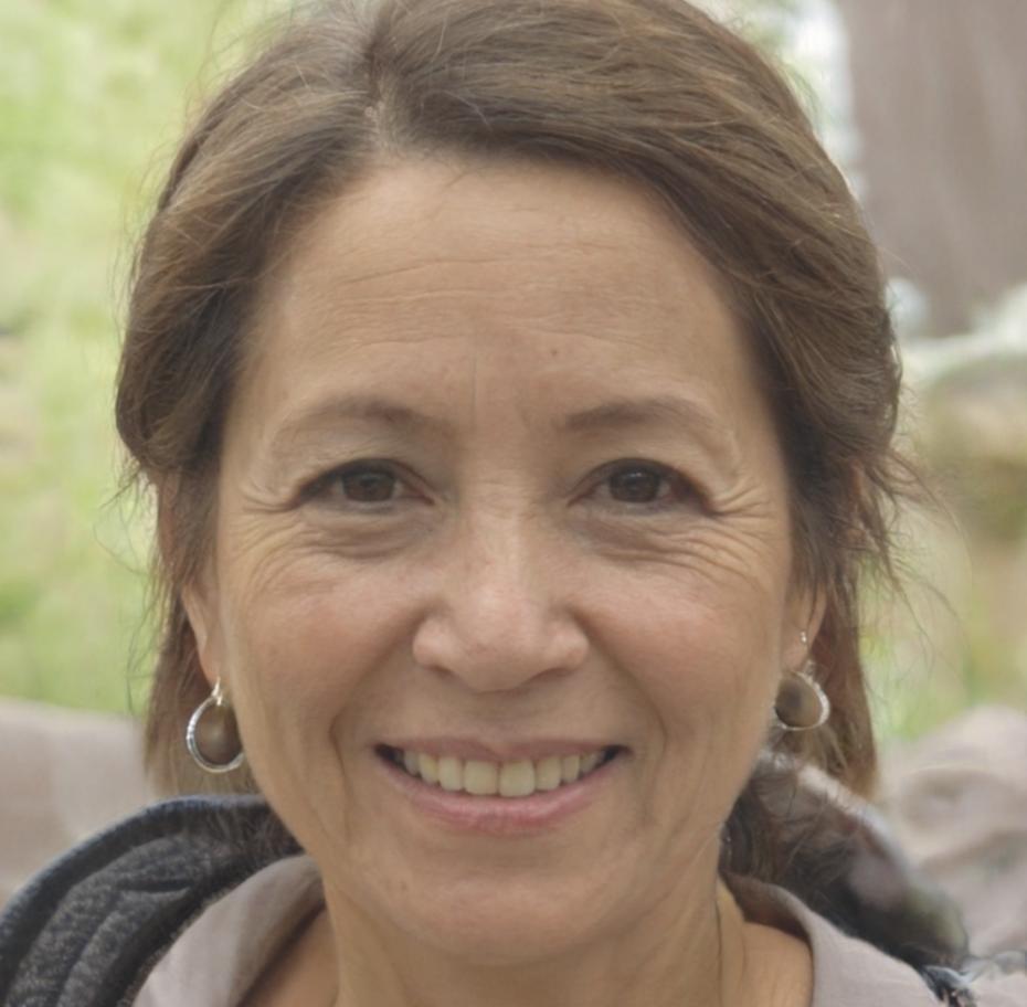 Esports Analyst Maya